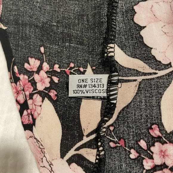 Junk Gypsy Kimono EUC - Picture 2 of 2